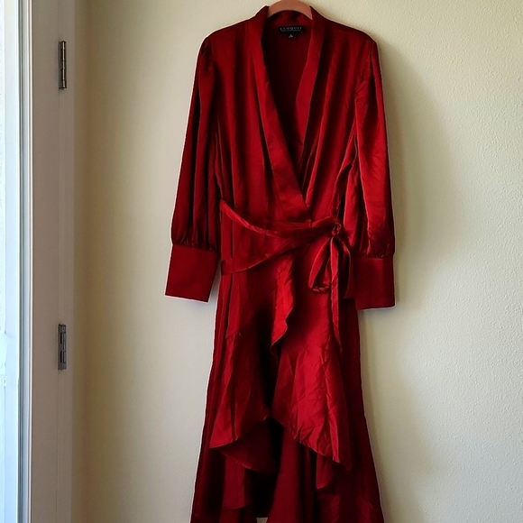 ELOQUII Satin Bishop Sleeve Wrap Dress Sz 16 Pearl Buttons on Sleeves Ruffle Hem - Picture 2 of 10